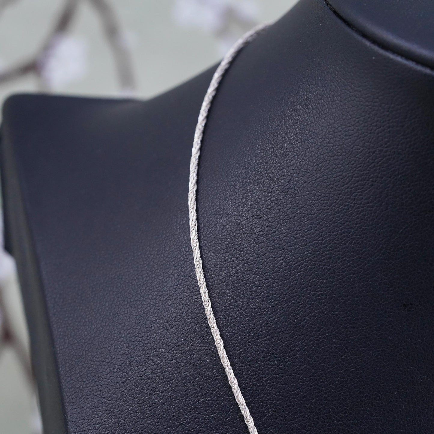 17”, Vintage Sterling 925 silver wheat chain necklace with fringe pendant