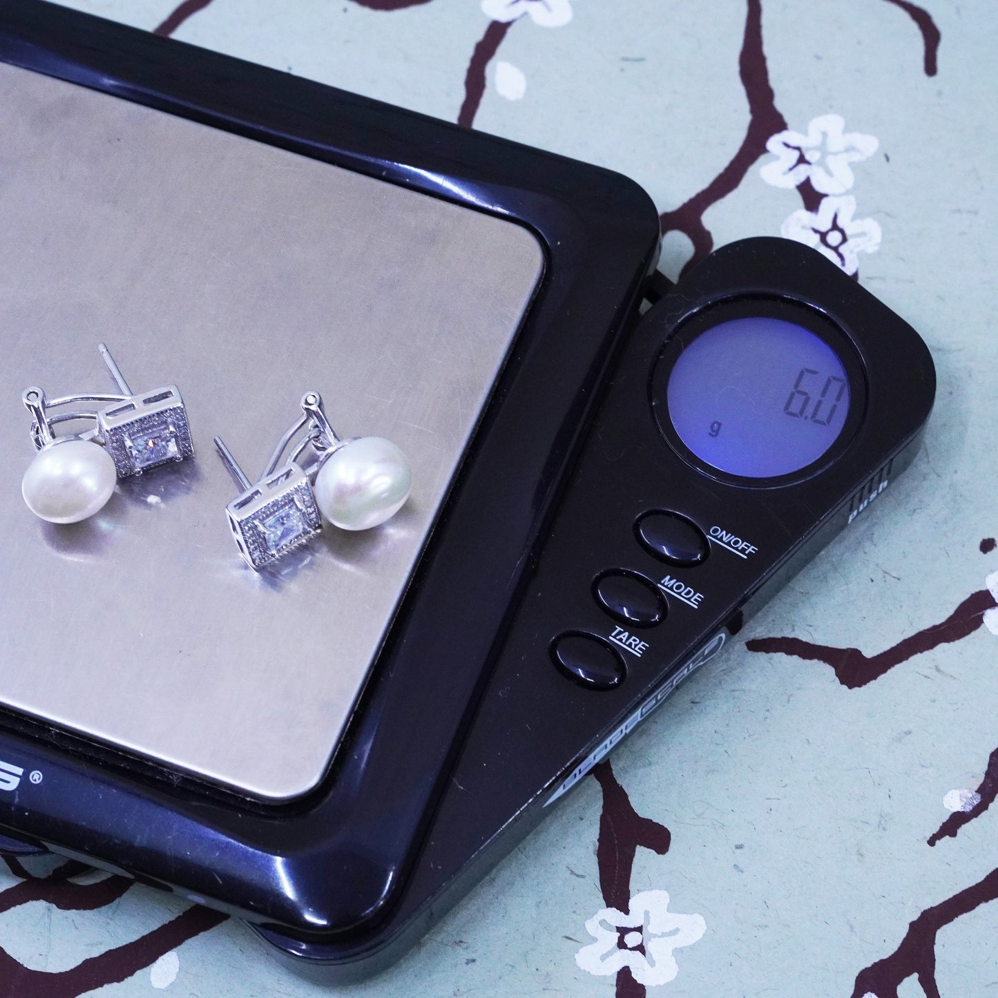 Vintage sterling silver earrings, 925 studs with pearl and cz