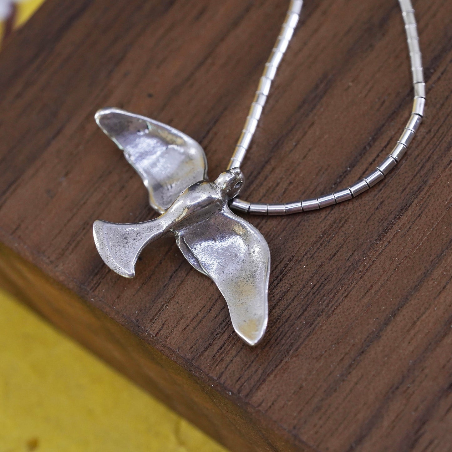 16" Vintage Native American liquid silver necklace W/ bird, sterling 925 chain