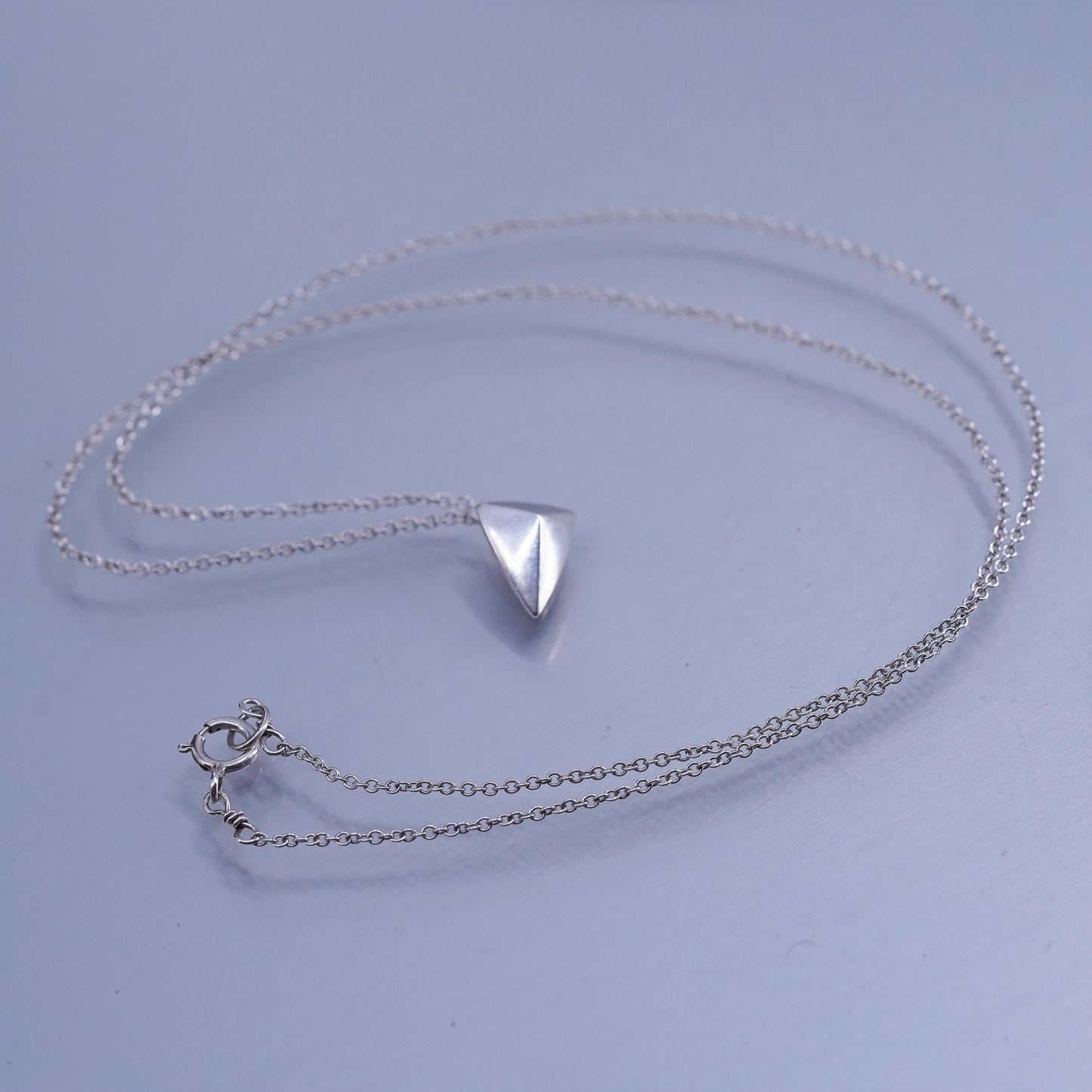 16”, vintage Sterling 925 silver circle chain necklace with triangular pendant