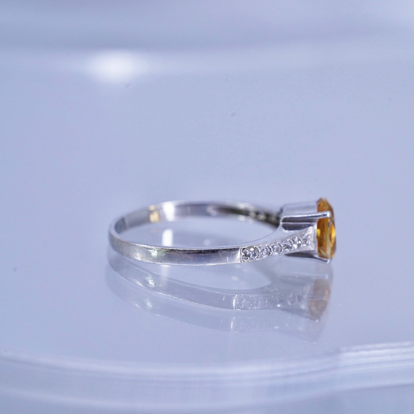 Size 8, vintage Sterling 925 silver handmade ring with circle citrine