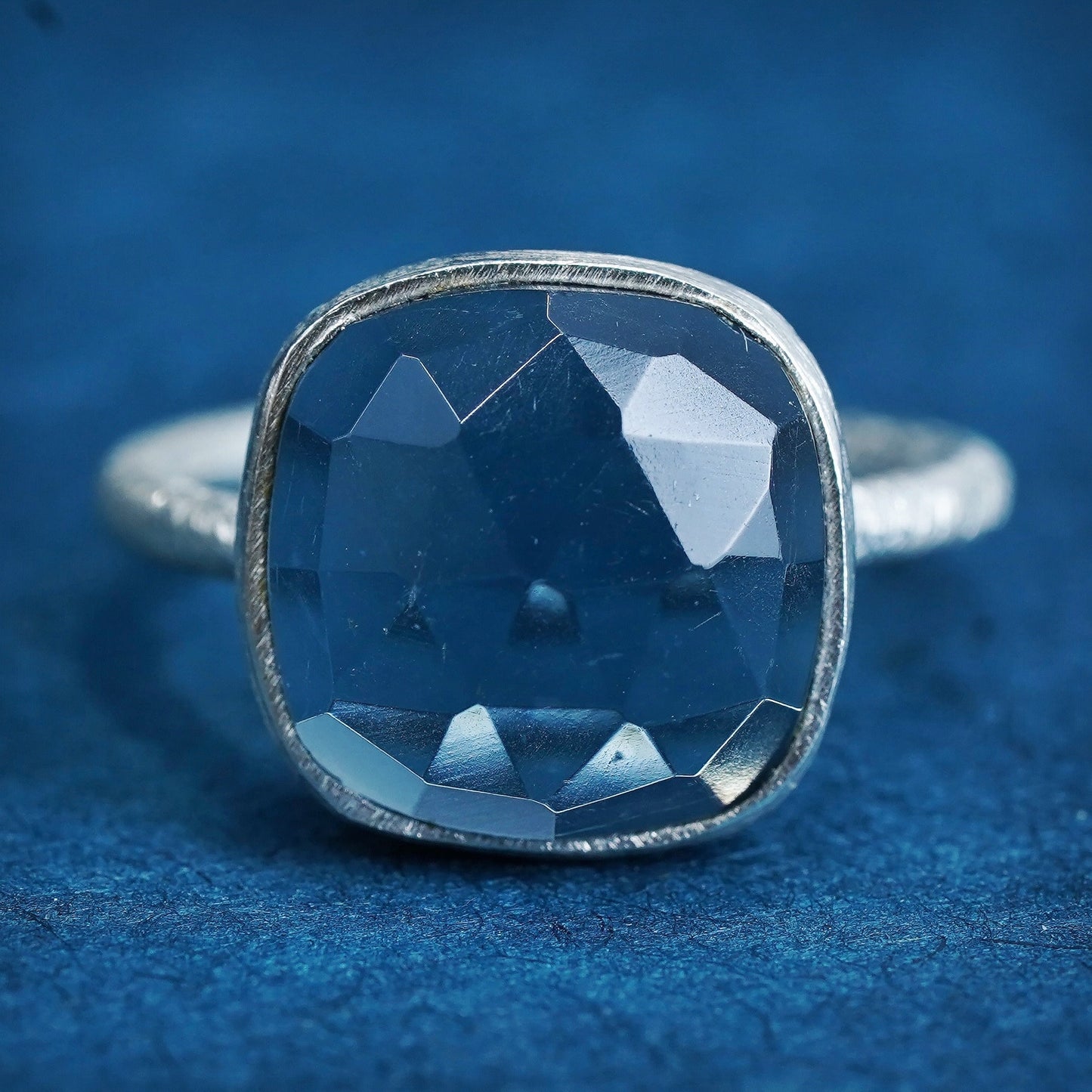 Size 6.25, vintage Sterling silver handmade matte 925 ring with blue crystal