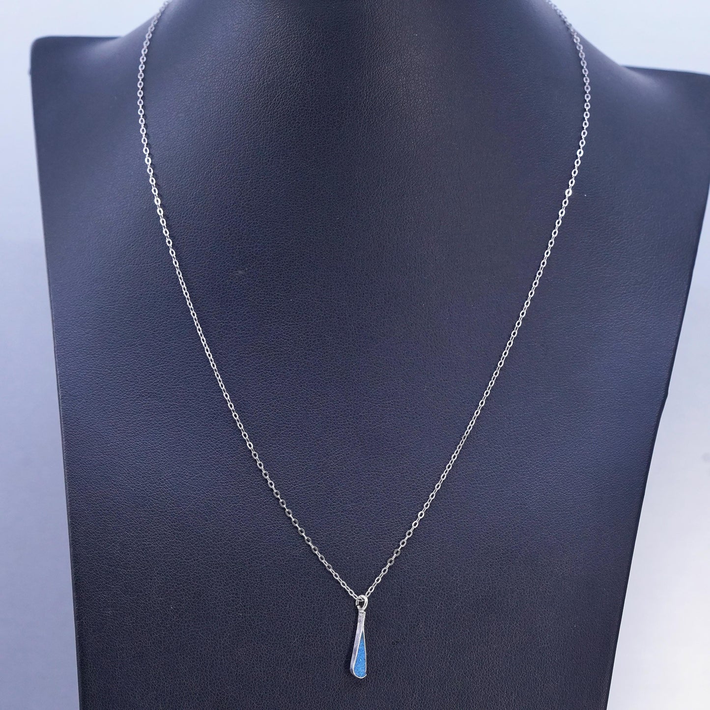 18", Sterling 925 silver circle necklace with turquoise teardrop pendant