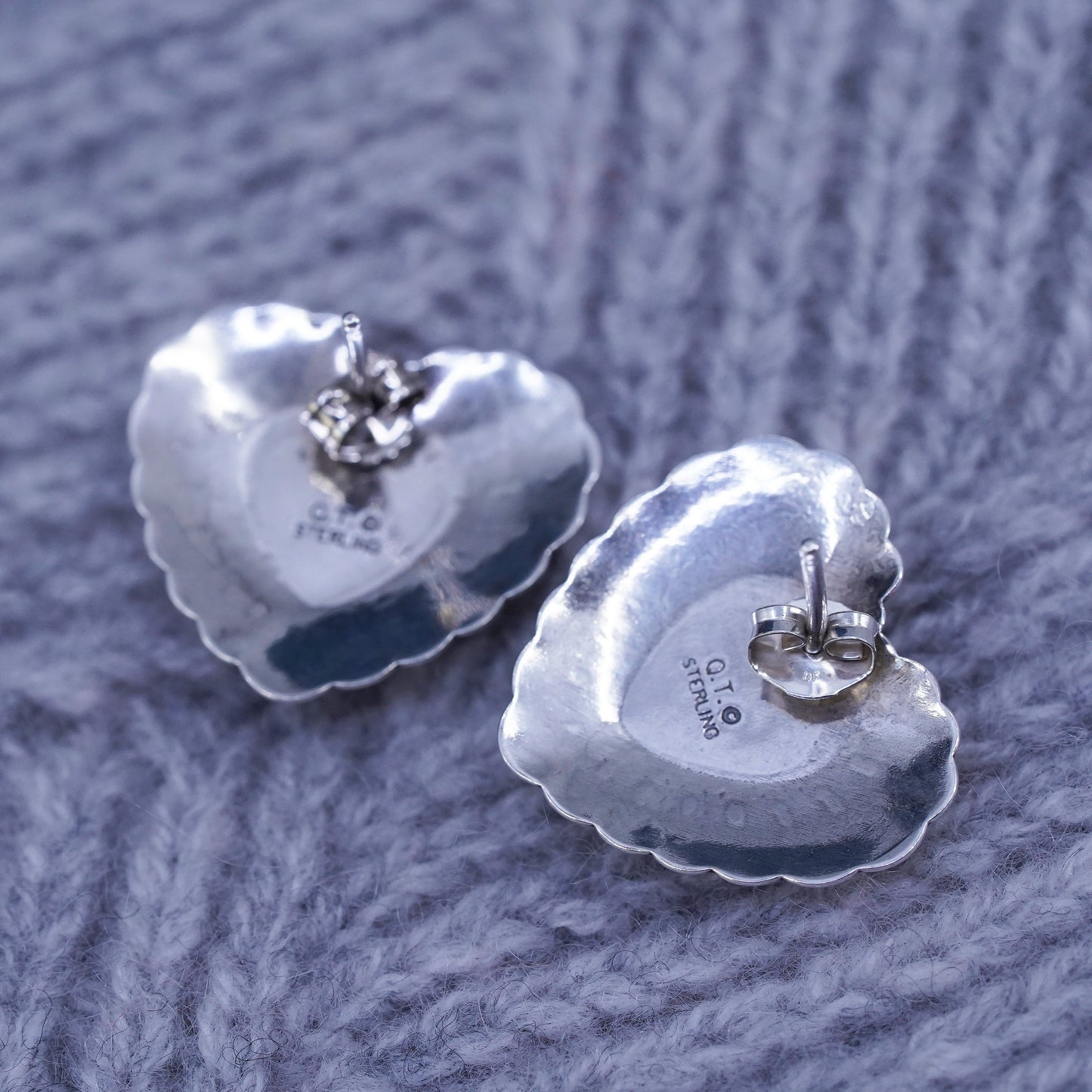 QT Quoc Turquoise Inc Sterling 925 silver handmade heart earrings w/ turquoise
