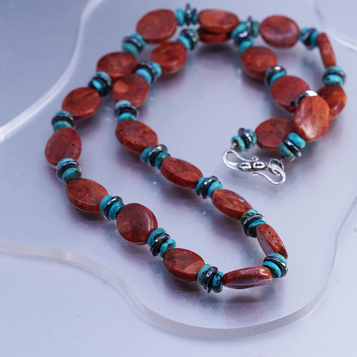 22", Native American Sterling Silver 925 necklace green turquoise coral beads