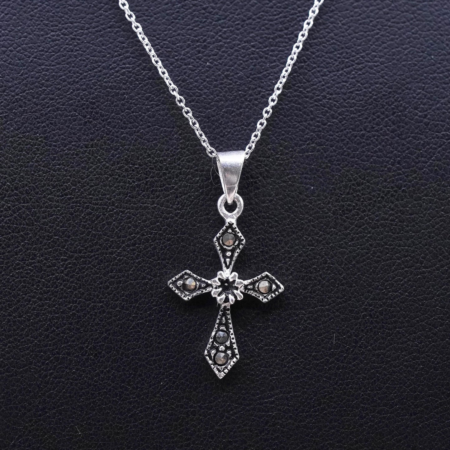 18” Sterling 925 silver circle chain necklace with cross pendant and marcasite