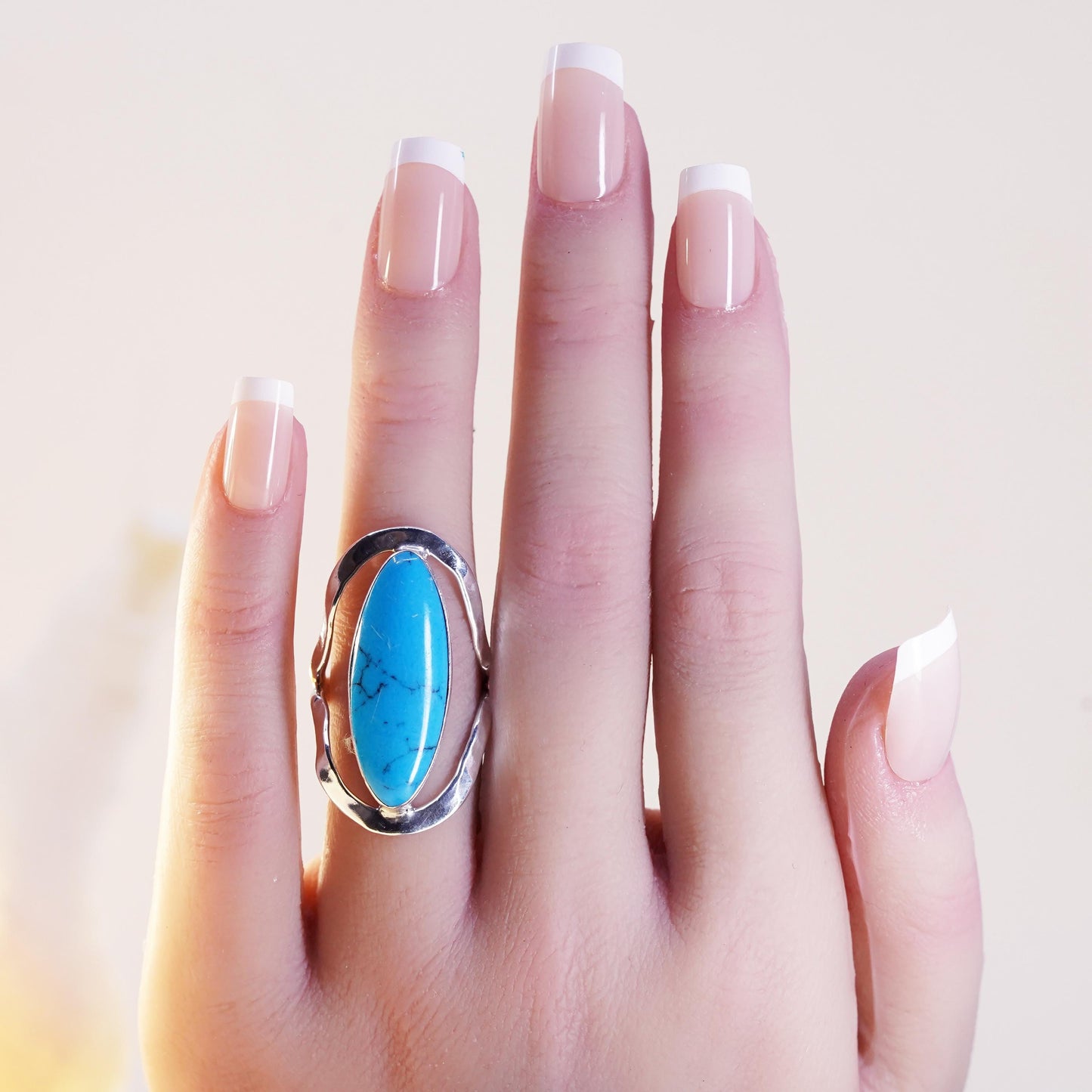 Size 5, Vintage sterling silver ring, 925 statement band with oval turquoise