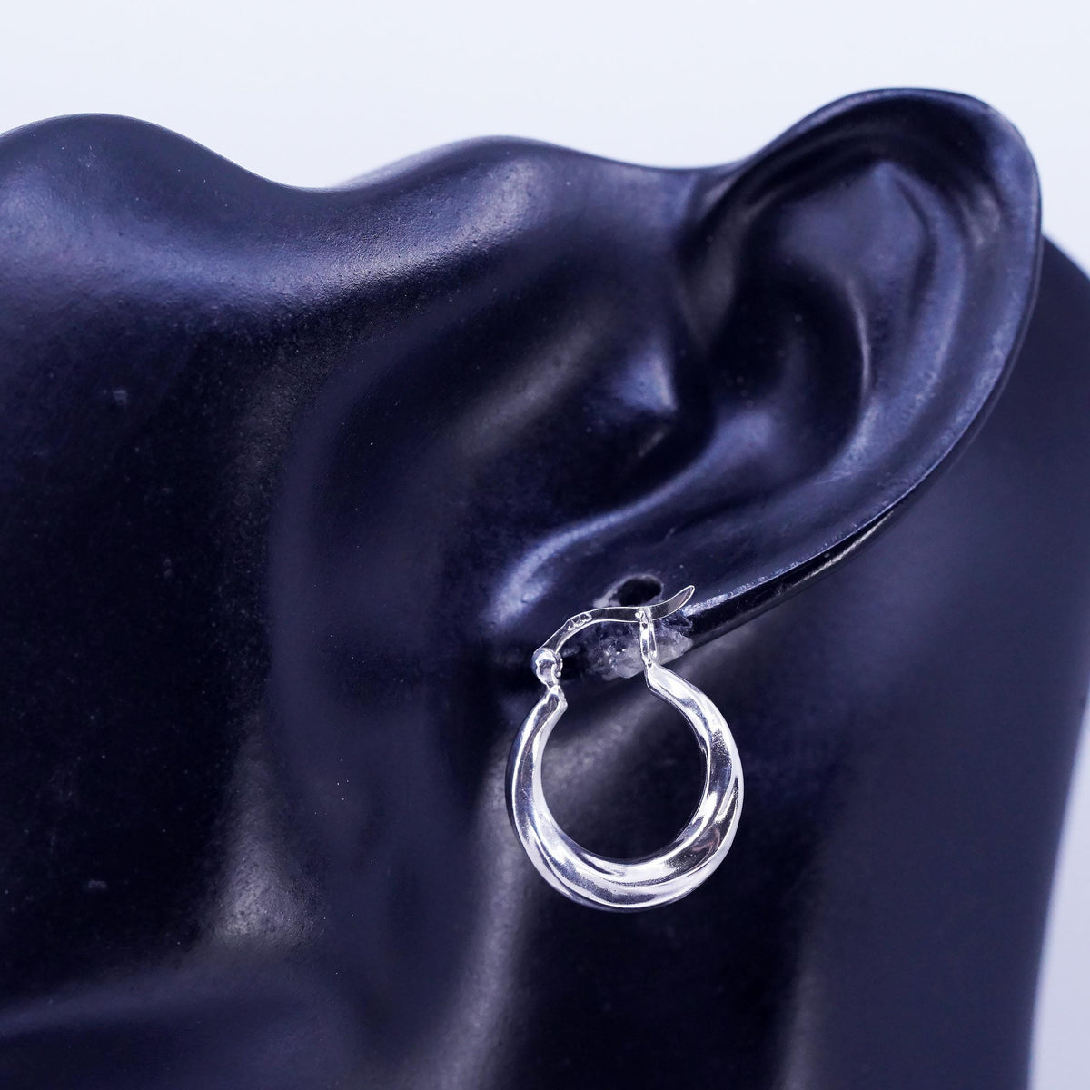 0.75", vintage Sterling silver handmade earrings, twisted 925 hoops