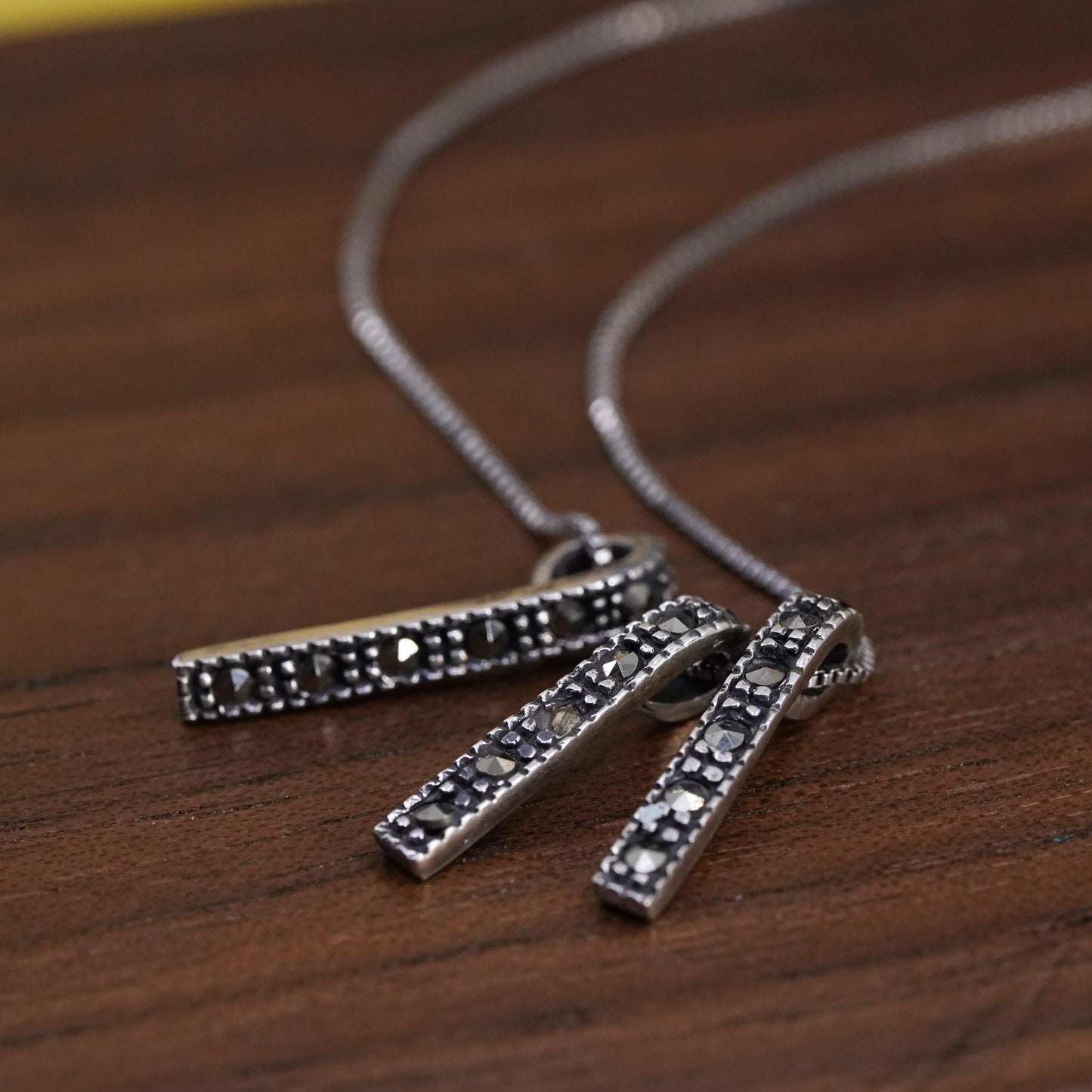 18" 1mm, Sterling silver necklace, 925 box chain with marcasite pendant