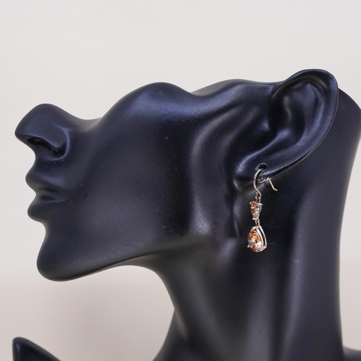 vermeil gold sterling silver 925 single teardrop citrine earring lever back