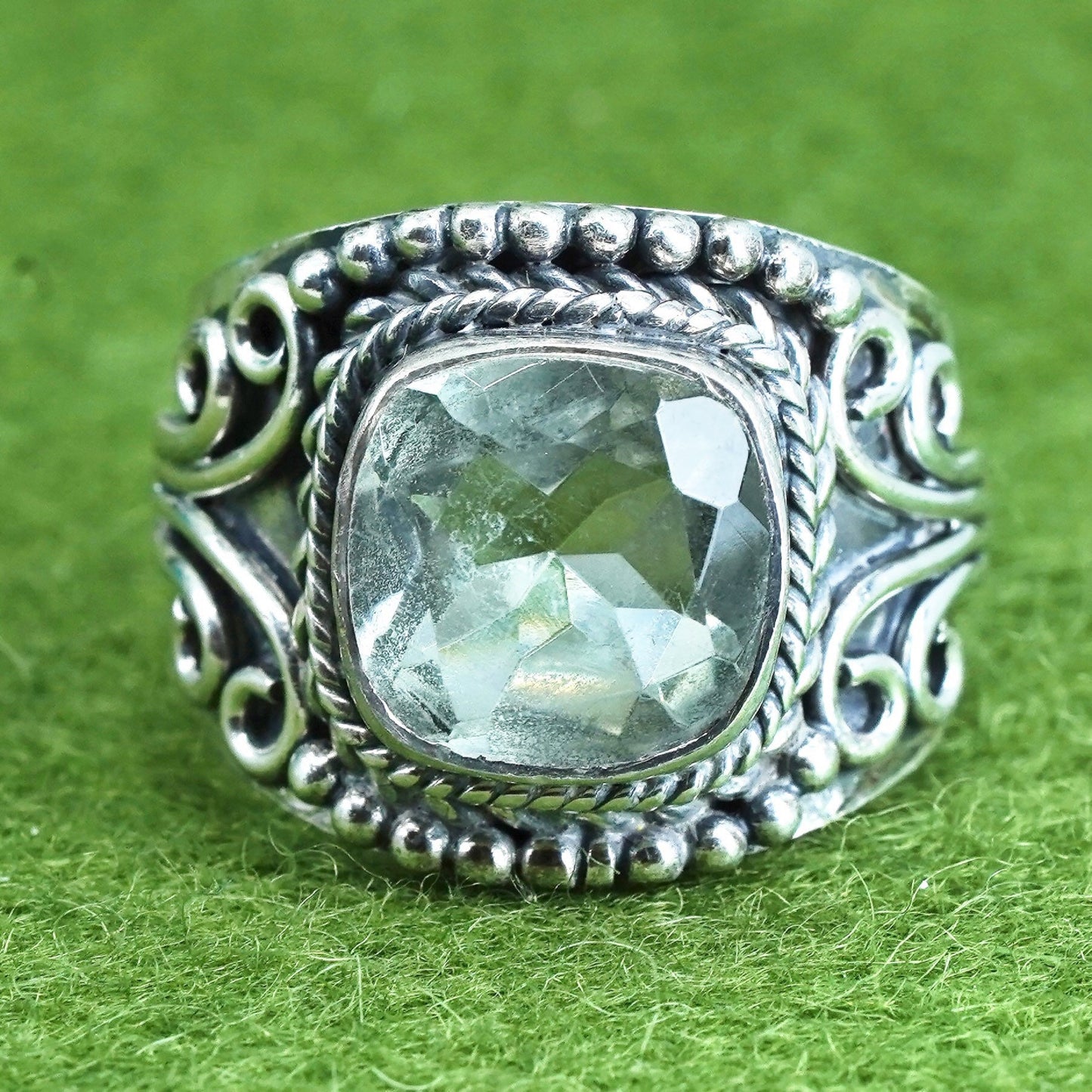 Size 7.25, Vintage sterling 925 silver handmade ring with aquamarine and beads