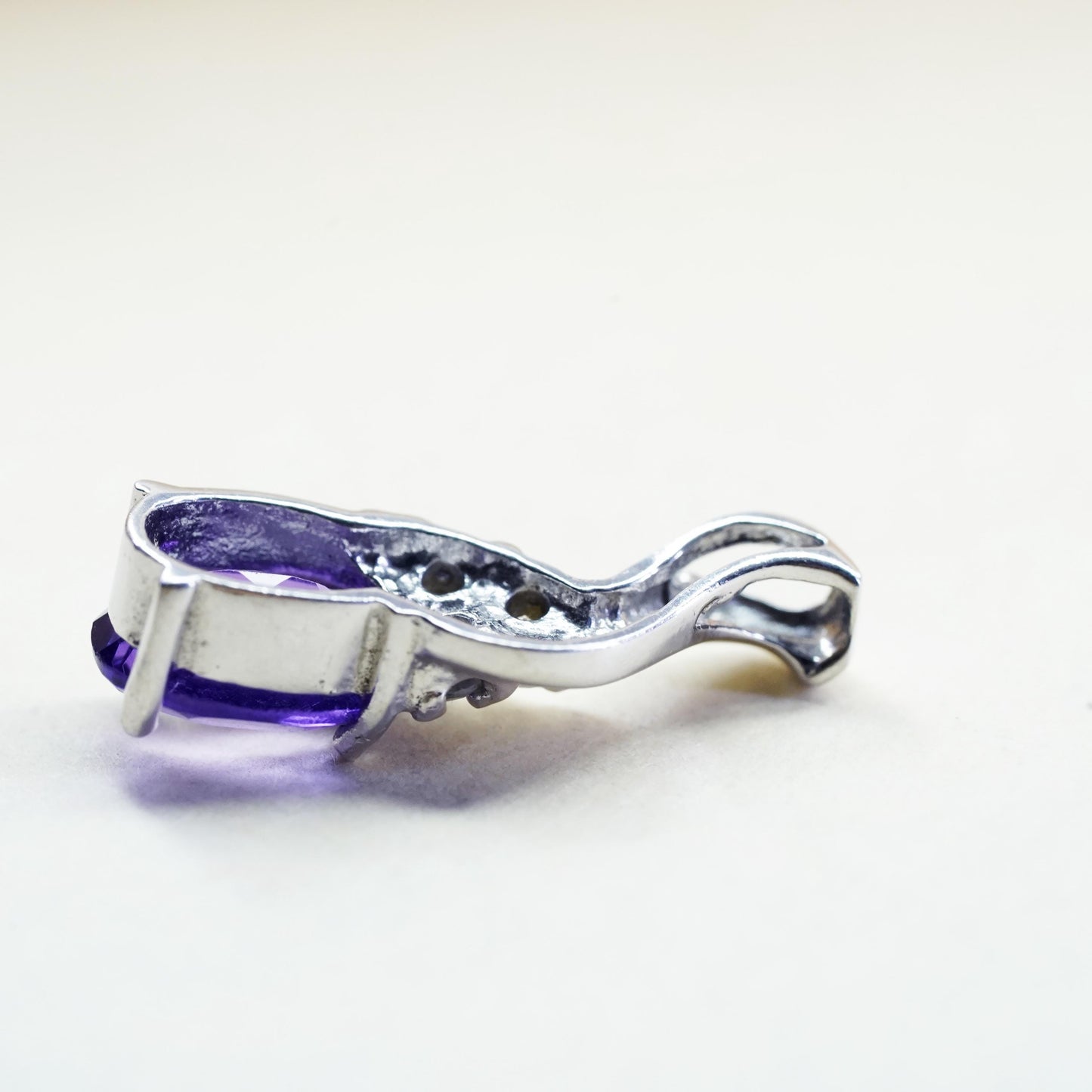 vintage sterling silver 925 pendant with amethyst and cz details, shiny