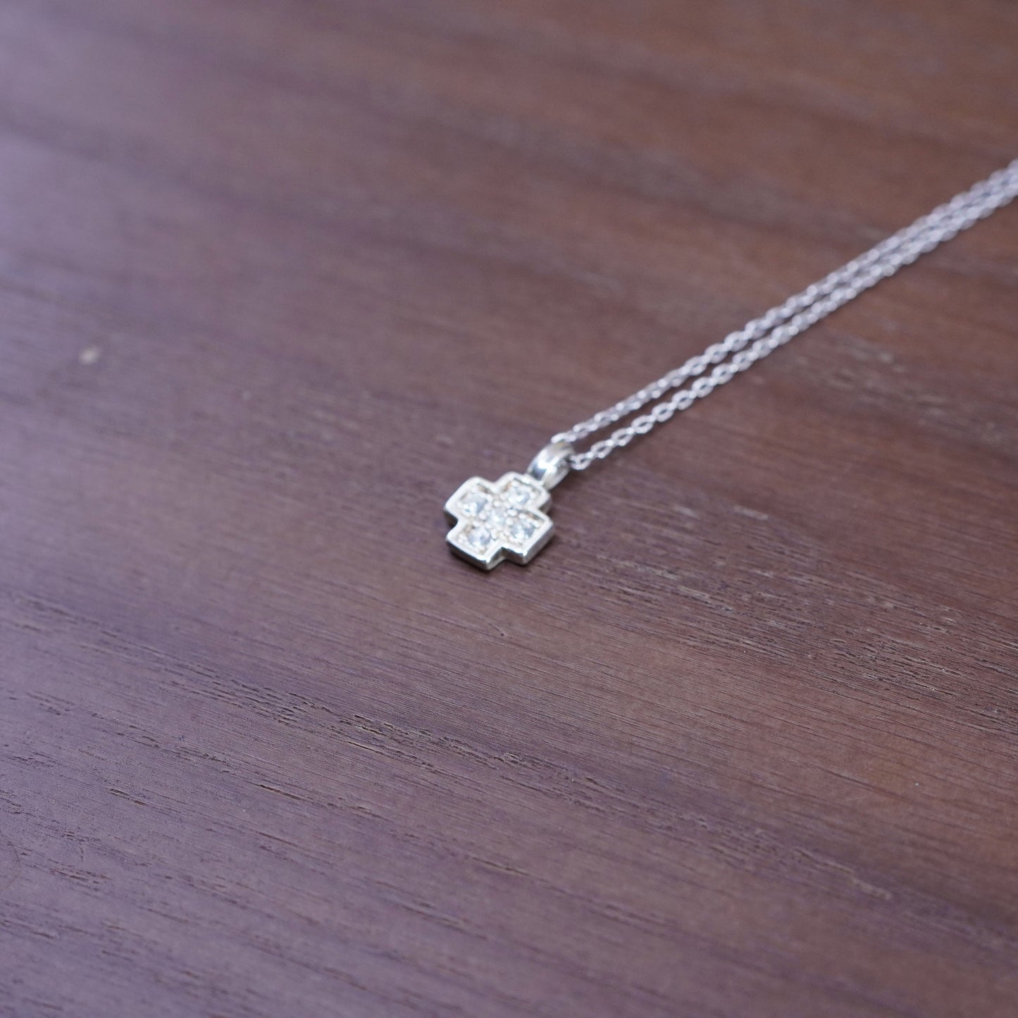 16”, vintage Sterling silver necklace, 925 circle chain with Cz cross pendant