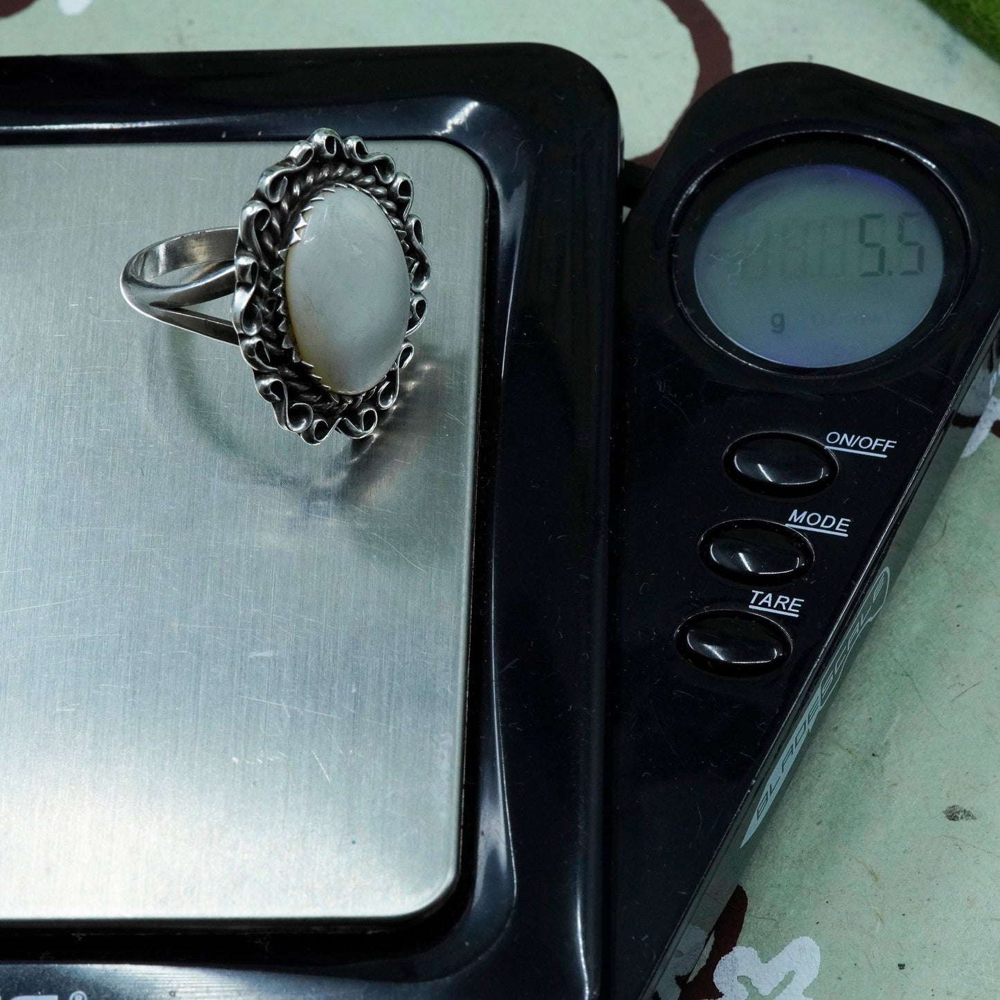 Size 5.75, Native American sterling 925 silver handmade ring mother of pearl