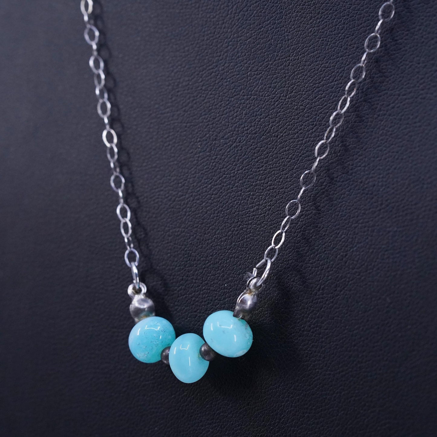 18”, Sterling 925 silver flatten circle chain necklace w/ larimar bead pendant