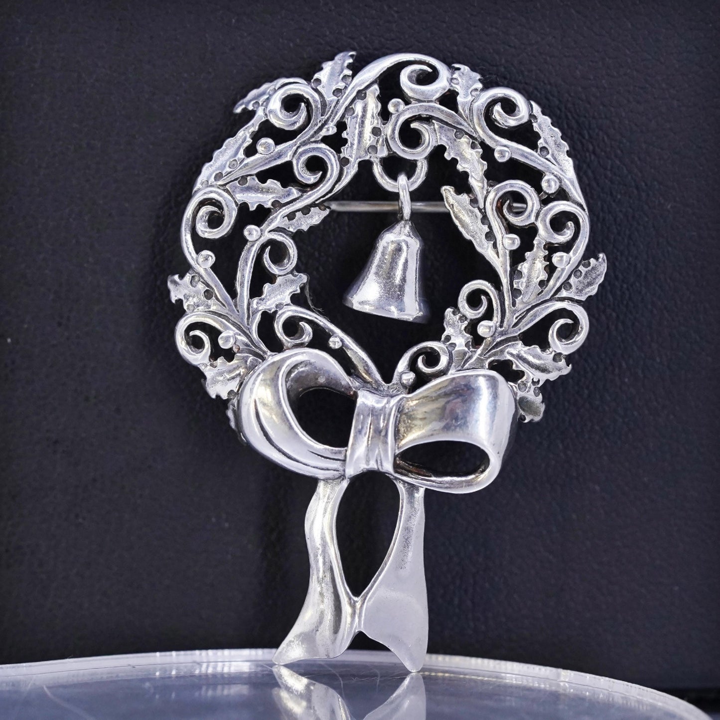 Vintage Jez Jezlaine 925 Sterling Silver wreath with ribbon and bell Brooch Pin