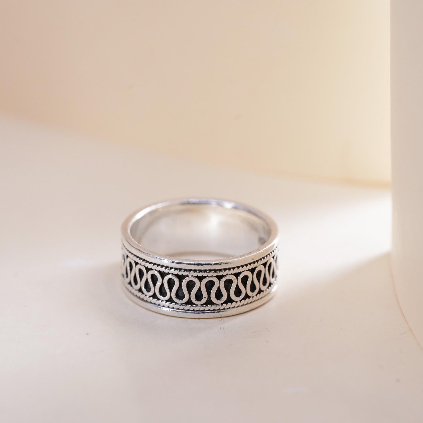 Size 9.25, vintage Sterling 925 silver handmade ring band with woven texture
