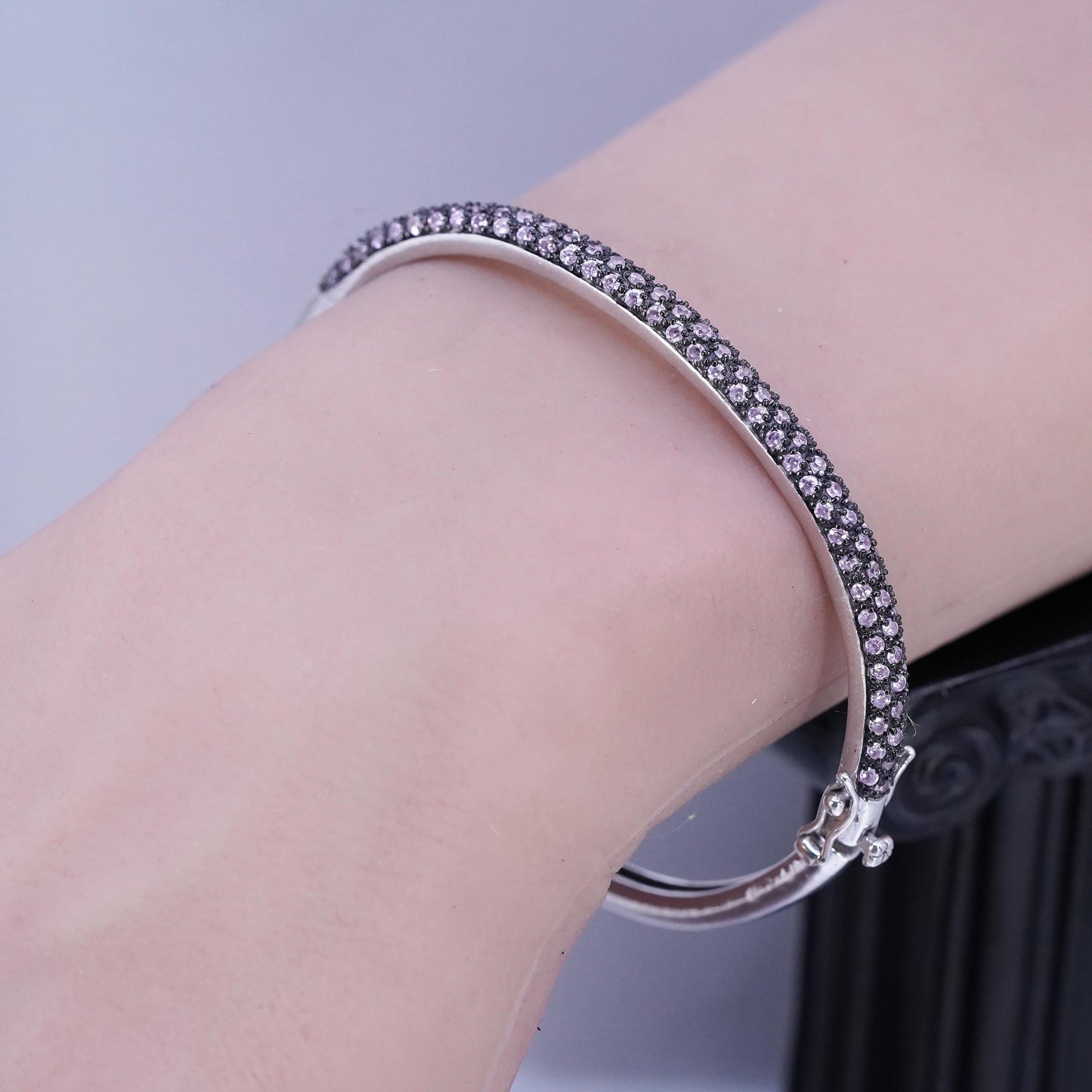 6.75", Vintage Sterling 925 silver bracelet, hinged bangle with cluster pink cz