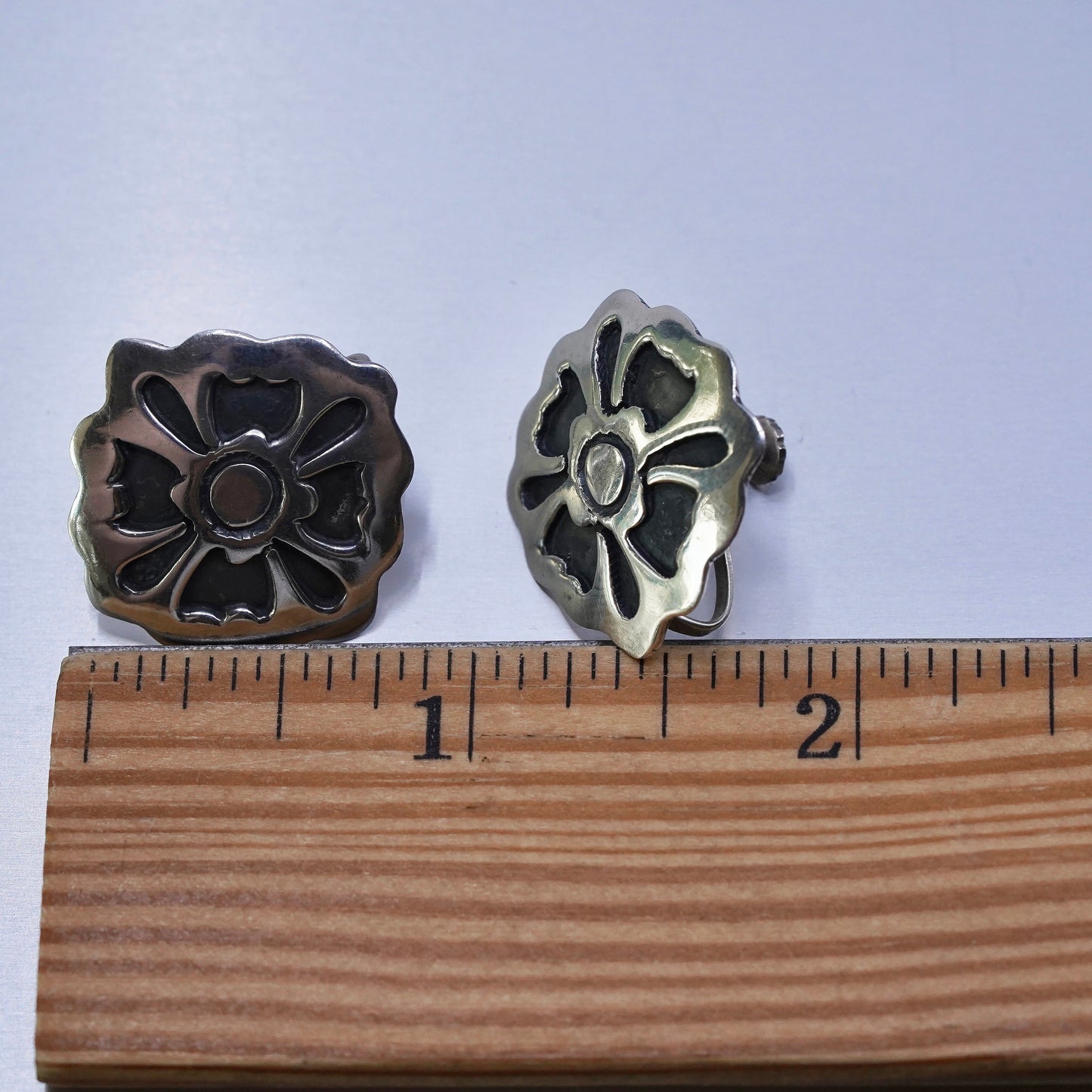 Vintage Mexican Sterling 925 silver handmade earrings, floral screw back
