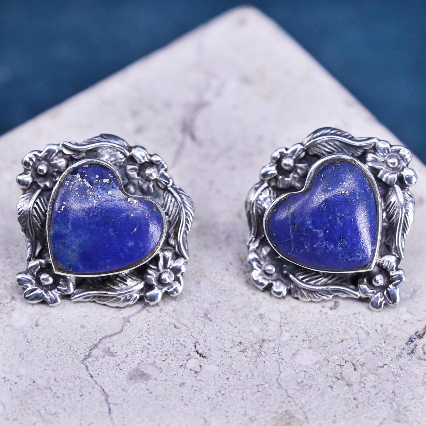 Vintage southwestern sterling silver earrings, 925 heart studs lapis lazuli