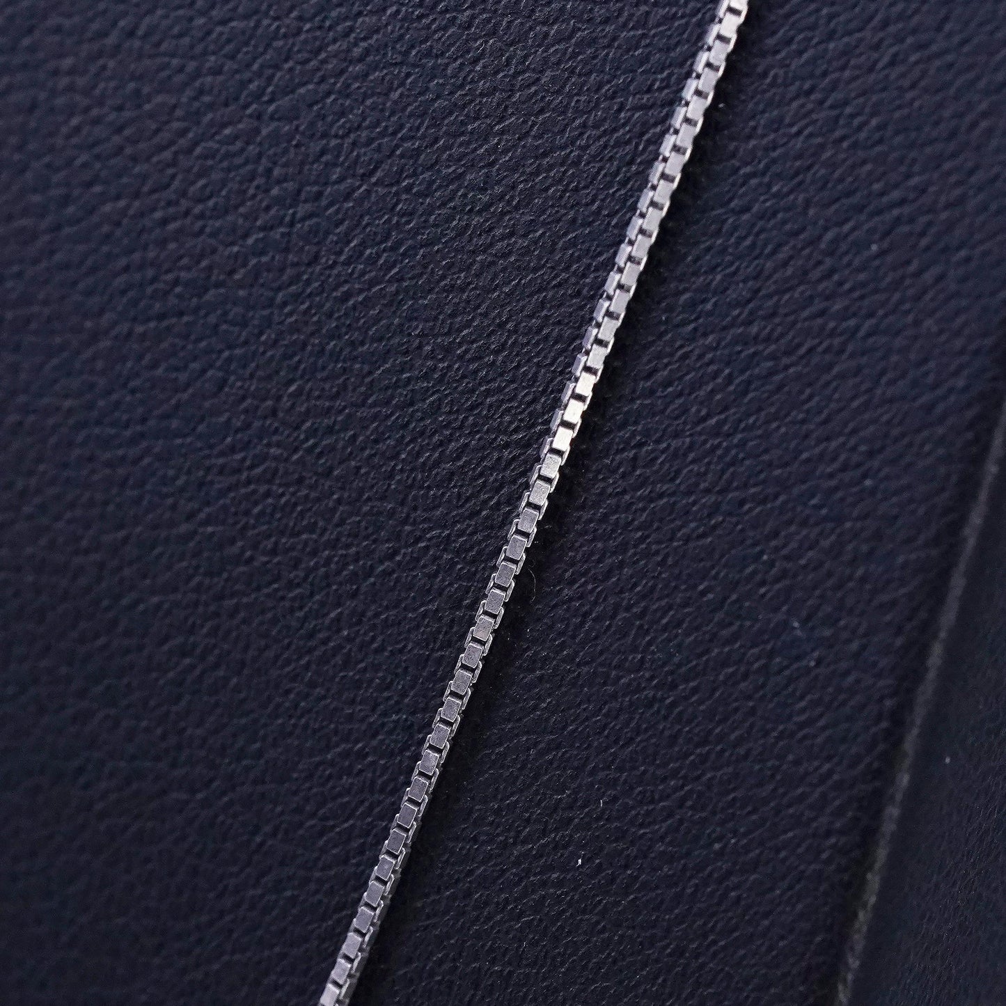 24", Vintage Italian sterling silver box chain, made in Italy silver necklace