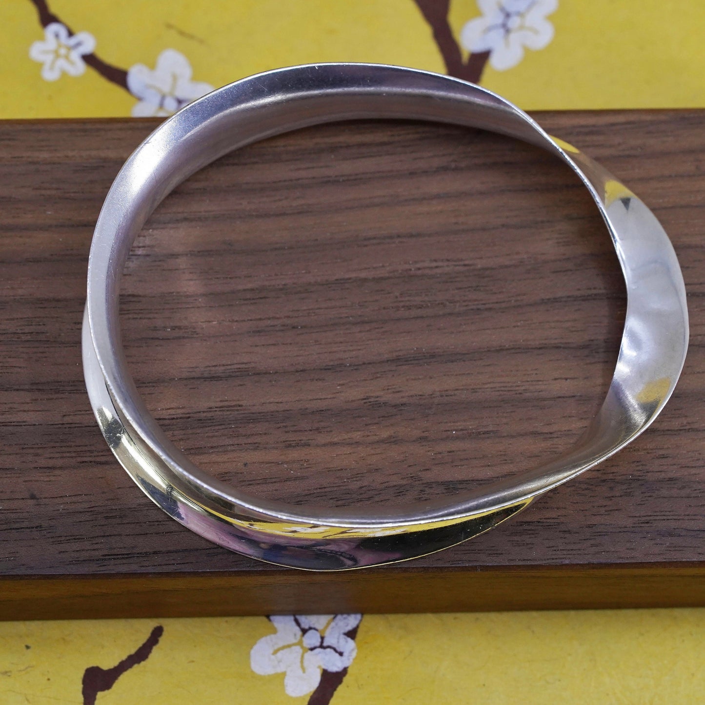 7.75", Vintage Mexican Sterling 925 silver handmade bracelet, bangle