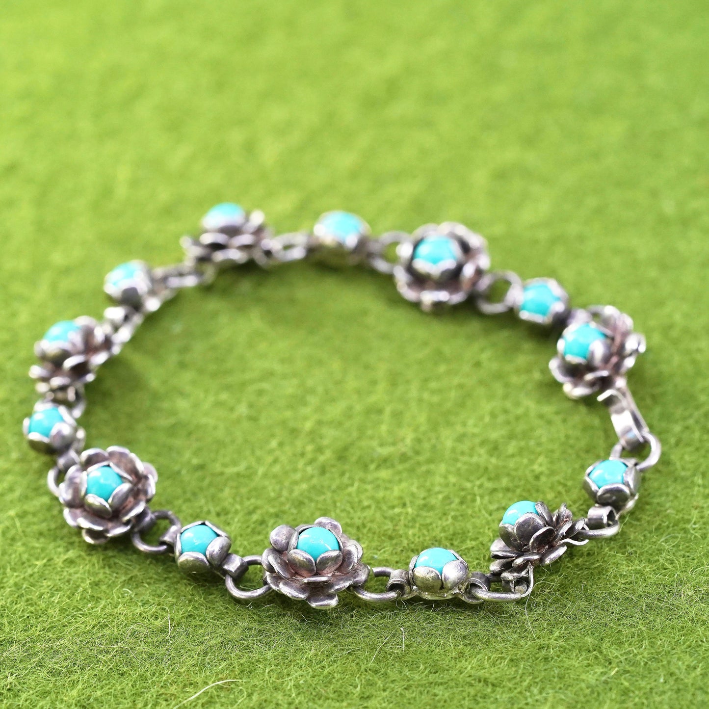 6.25", Sterling silver handmade bracelet, Mexico 925 flower with turquoise