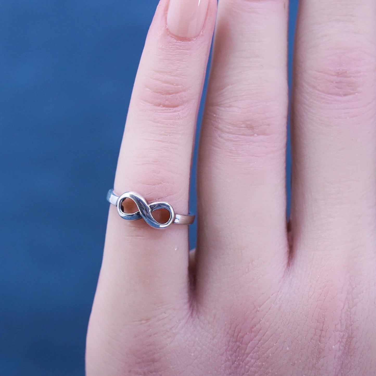 Size 3.75, VTG sterling silver handmade ring, 925 infinity loop twisted band