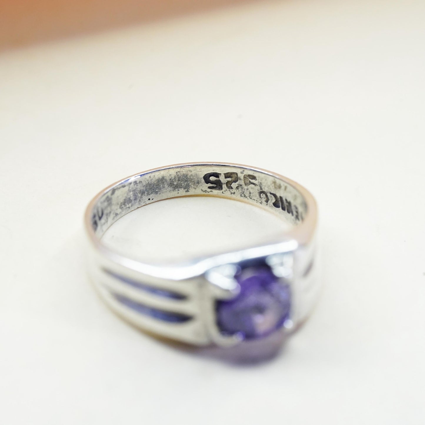 Size 6.5, Vintage Mexican sterling 925 silver handmade ring with amethyst, ring