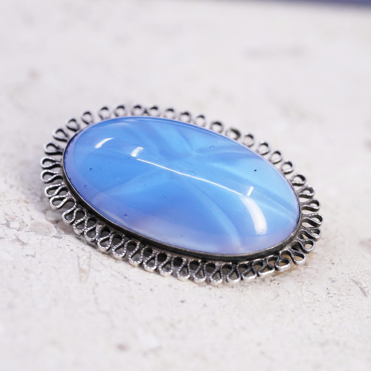 Vintage Hecho en Mexico Sterling silver brooch, 925 filigree pendant oval agate
