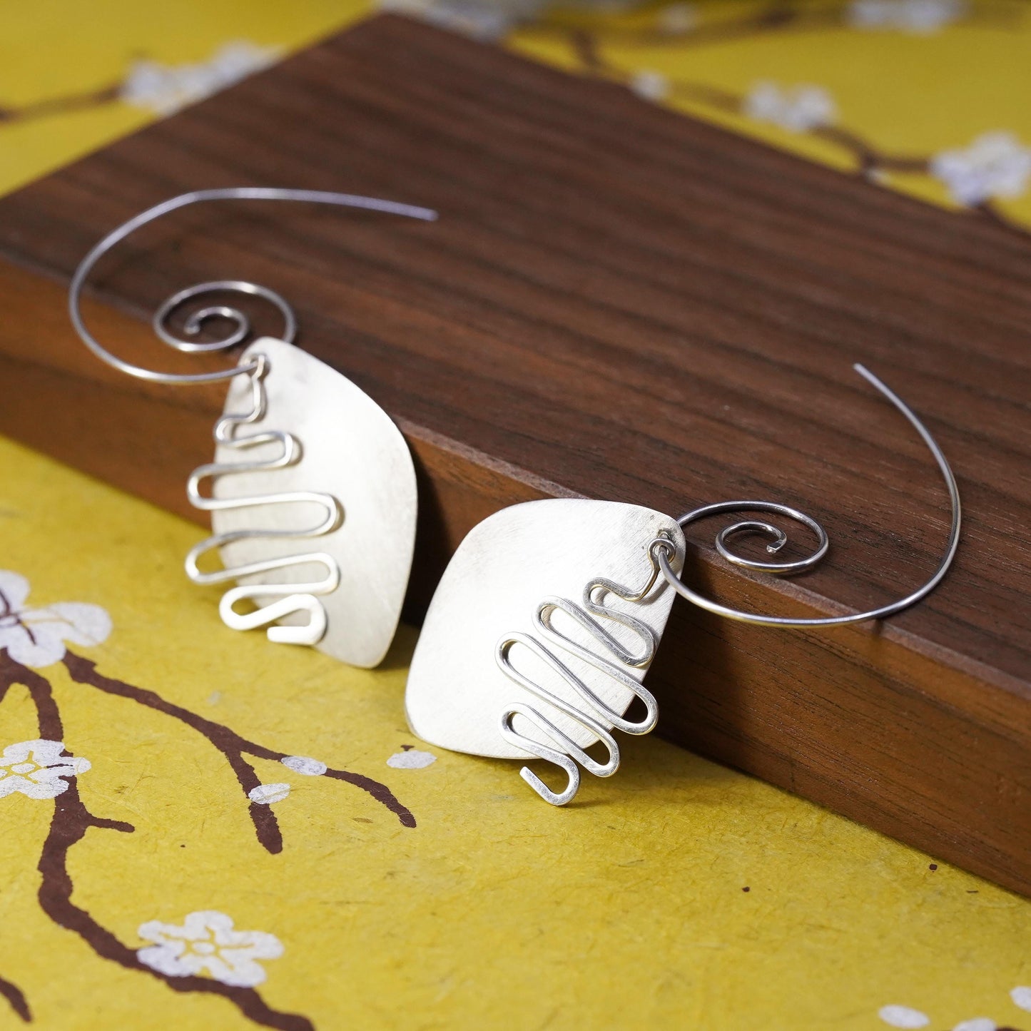 Mexican Sterling silver earrings, 925 Hammered disc swirly sprial dangles
