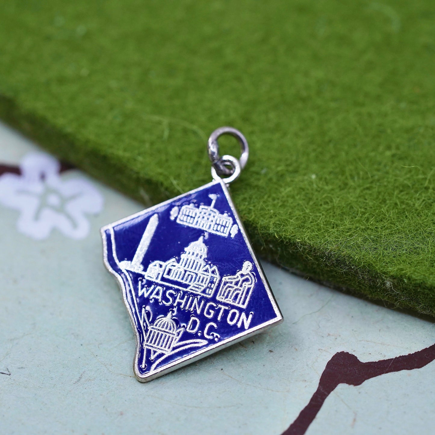 Vintage sterling handmade traveler pendant, 925 enamel Washington DC tag