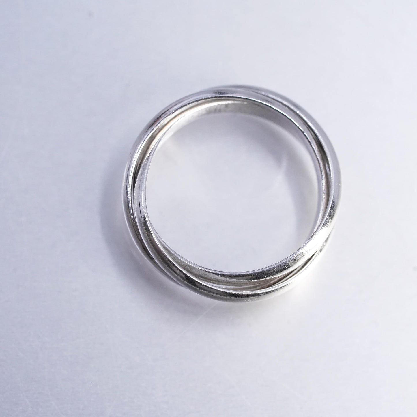 Size 6.5, Vintage Sterling Silver handmade Ring. 925 modernist, Entwined band