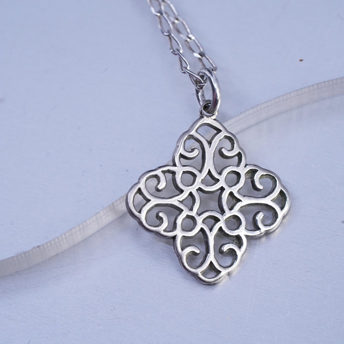 18+2", vintage Jewelry, Sterling 925 silver oval necklace filigree pendant