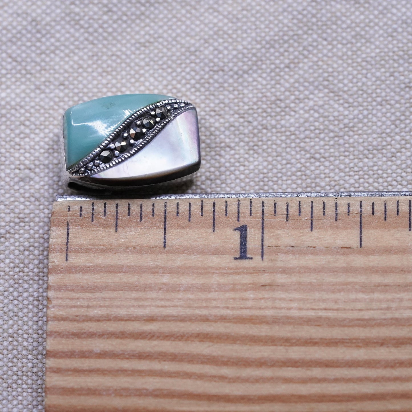 Sterling 925 silver handmade teardrop pendant pink mother of pearl marcasite