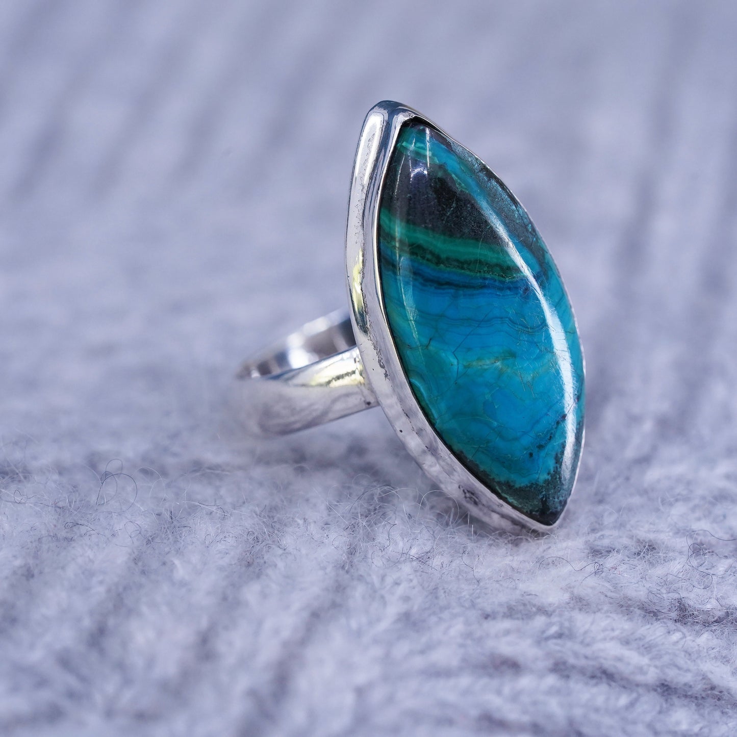 Size 9, vintage Sterling 925silver handmade ring with green lace agate