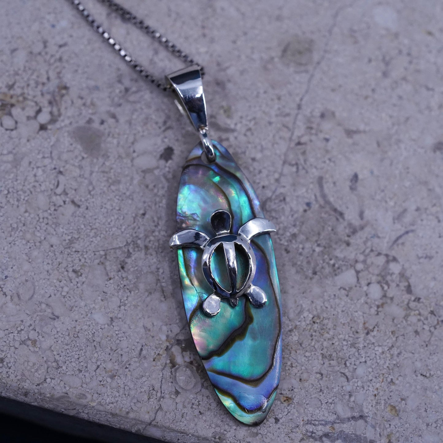 16”, vintage Sterling 925 silver circle chain necklace abalone turtle pendant