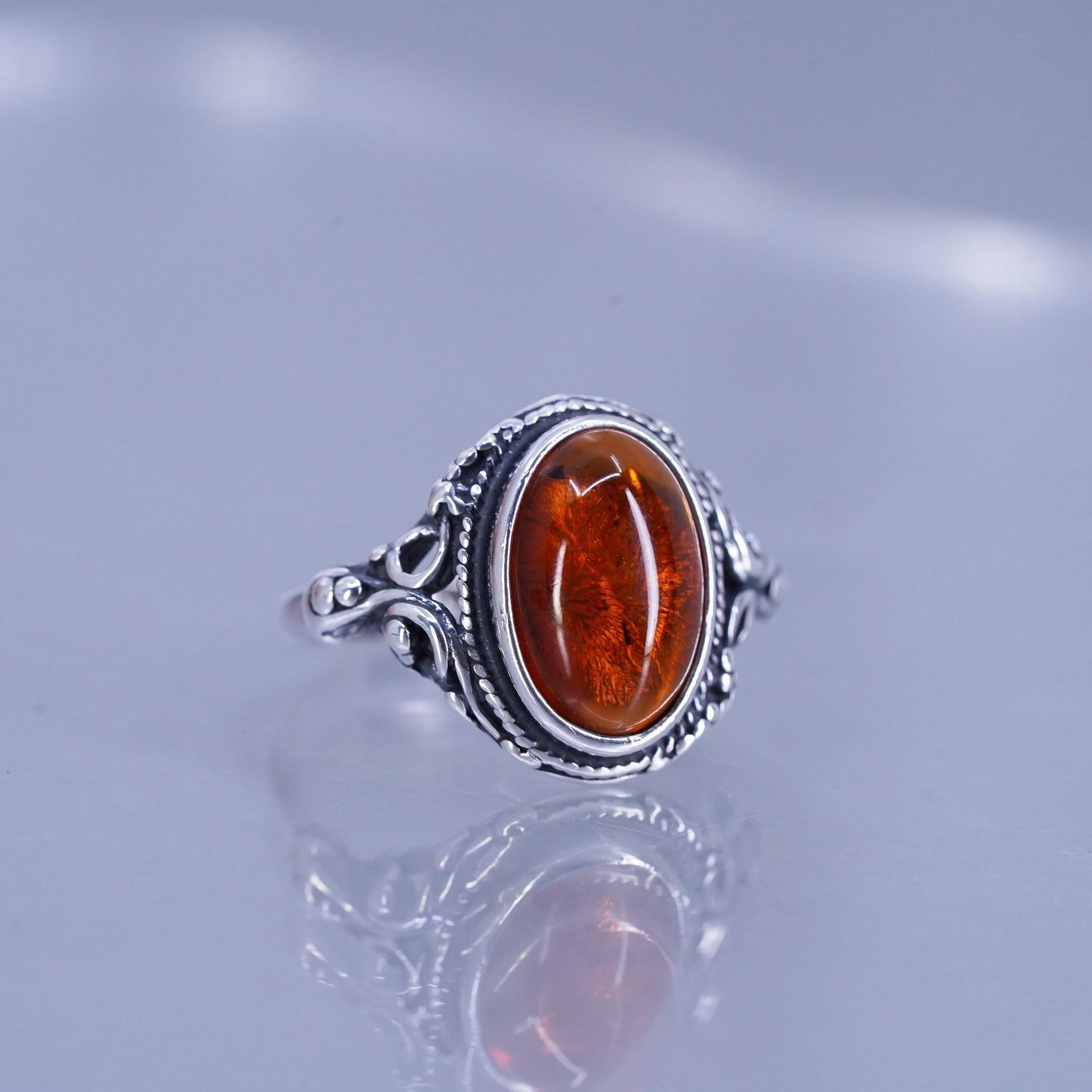 Size 5.5, vintage Sterling 925 silver handmade ring with oval Amber