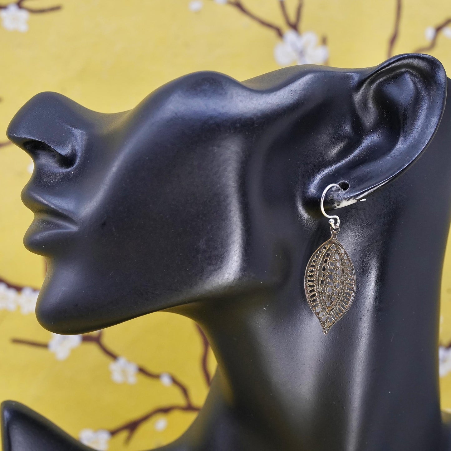 Vintage Sterling 925 silver handmade leaf earrings