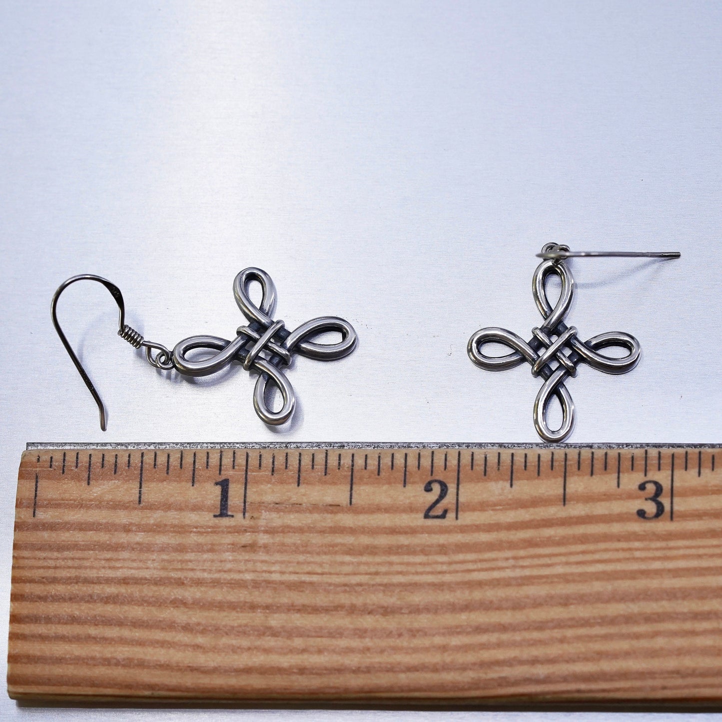 Vintage Irish Sterling 925 silver handmade filigree Celtic knot earrings