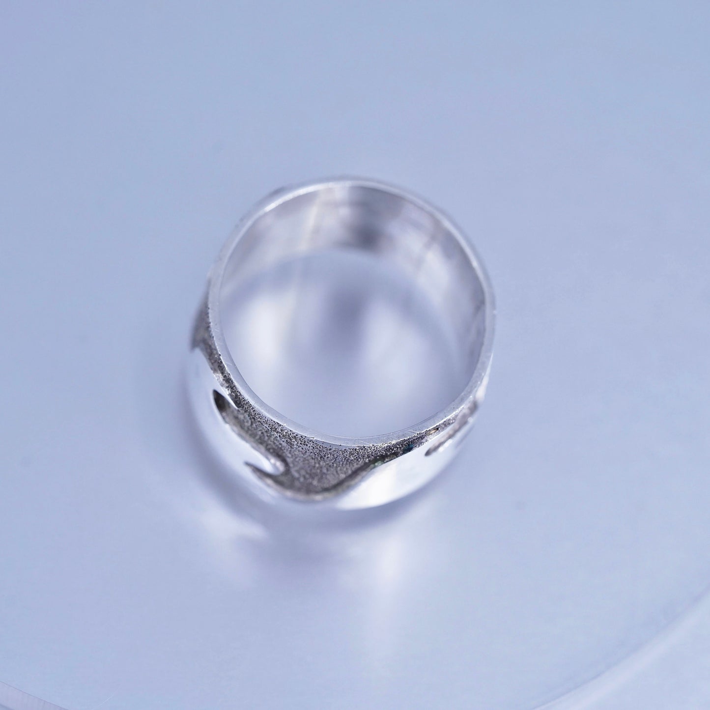 Size 9.25, VTG southwestern Mexican Sterling 925 silver ring, wavy wave band