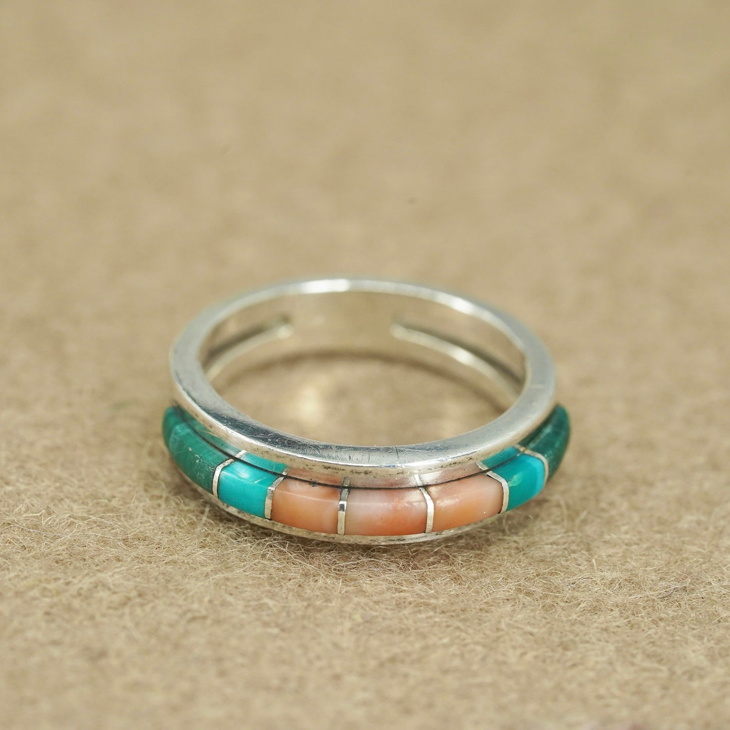 Size 7, Native American navajo Sterling 925 silver band ring turquoise coral