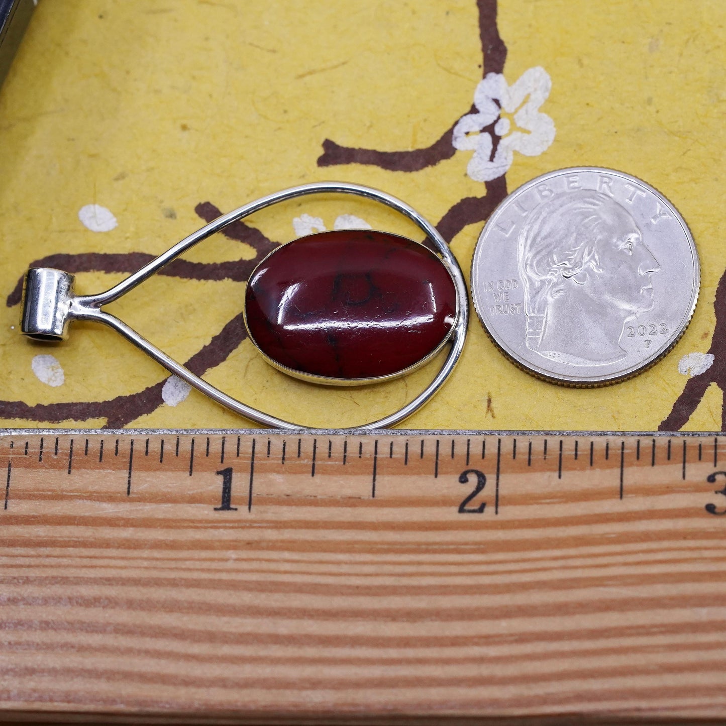 Vintage Sterling 925 silver handmade teardrop pendant with red onyx