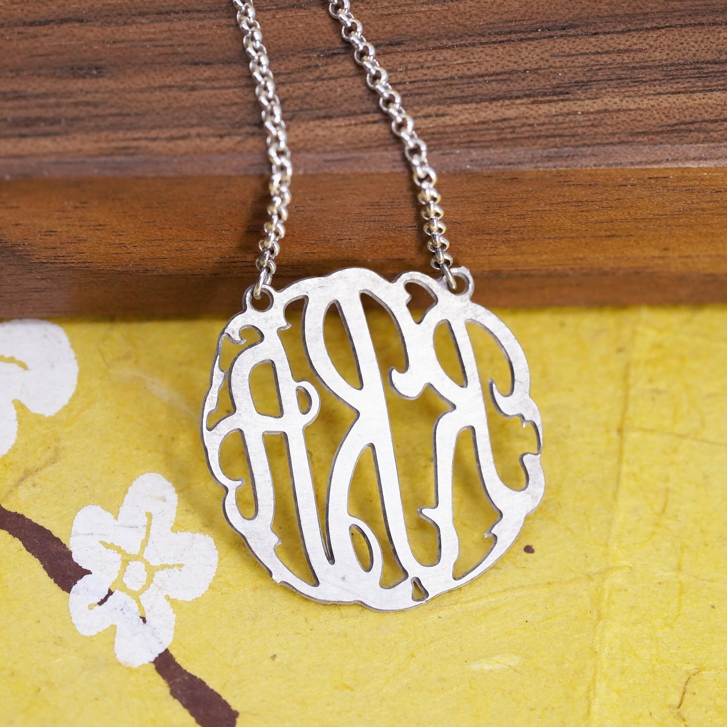 18", Italian Sterling 925 Silver circle Chain Necklace w/ monogram RAB pendant