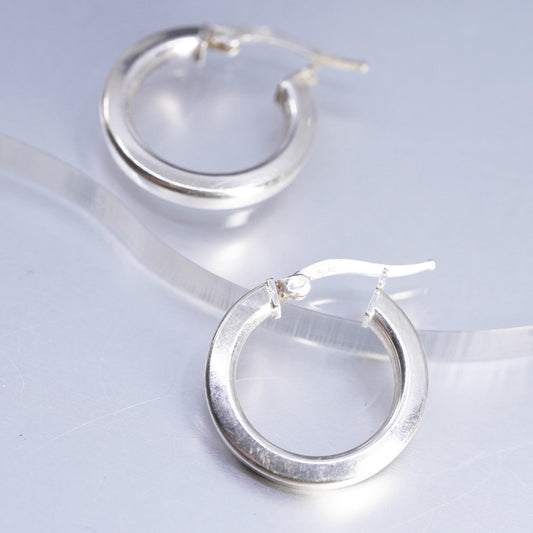 0.75" Vintage sterling silver 925 ribbed Huggie earrings Hoops