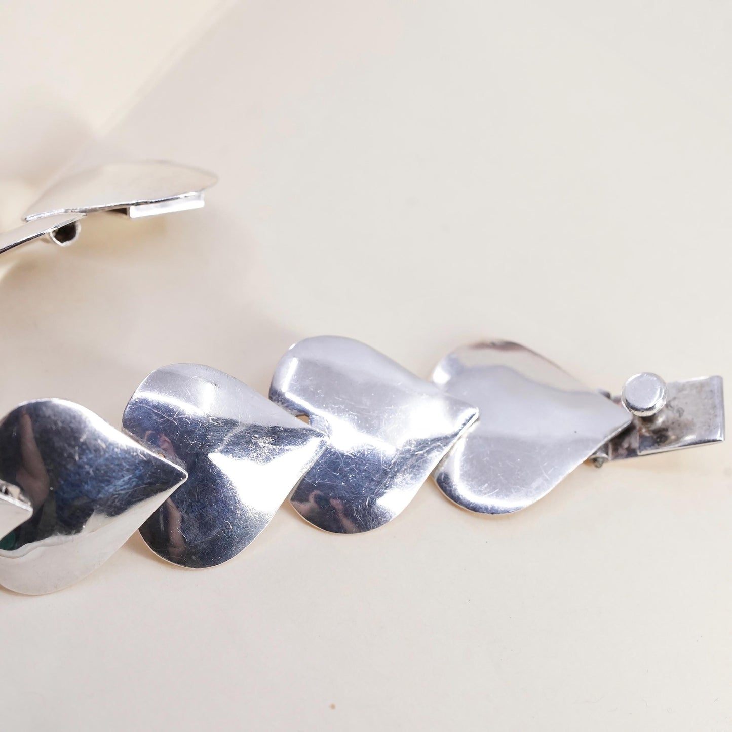 6.5", Vintage Mexican sterling 925 silver handmade heart disc charm bracelet