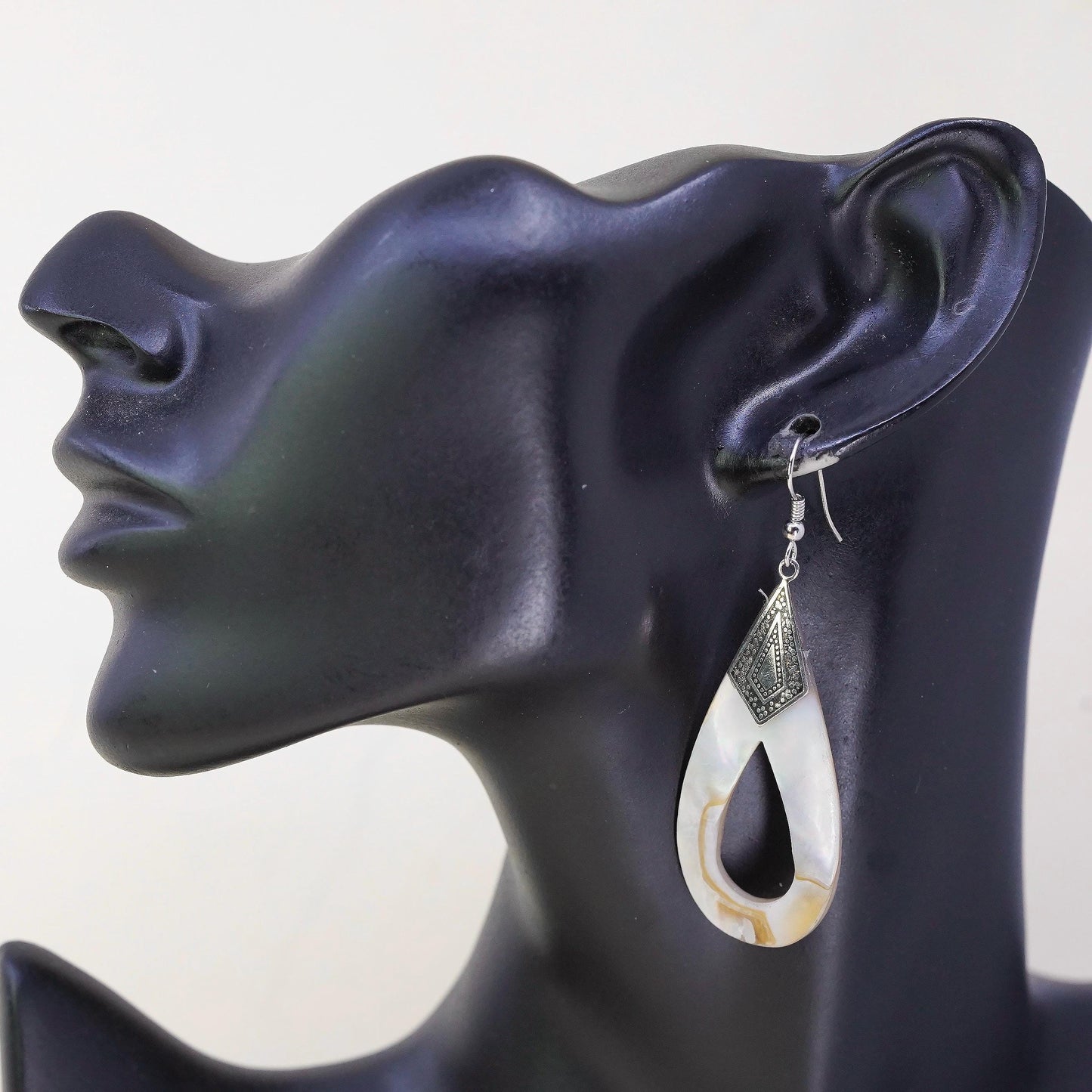 Vintage sterling silver earrings, mother of pearl teardrops 925 silver hooks