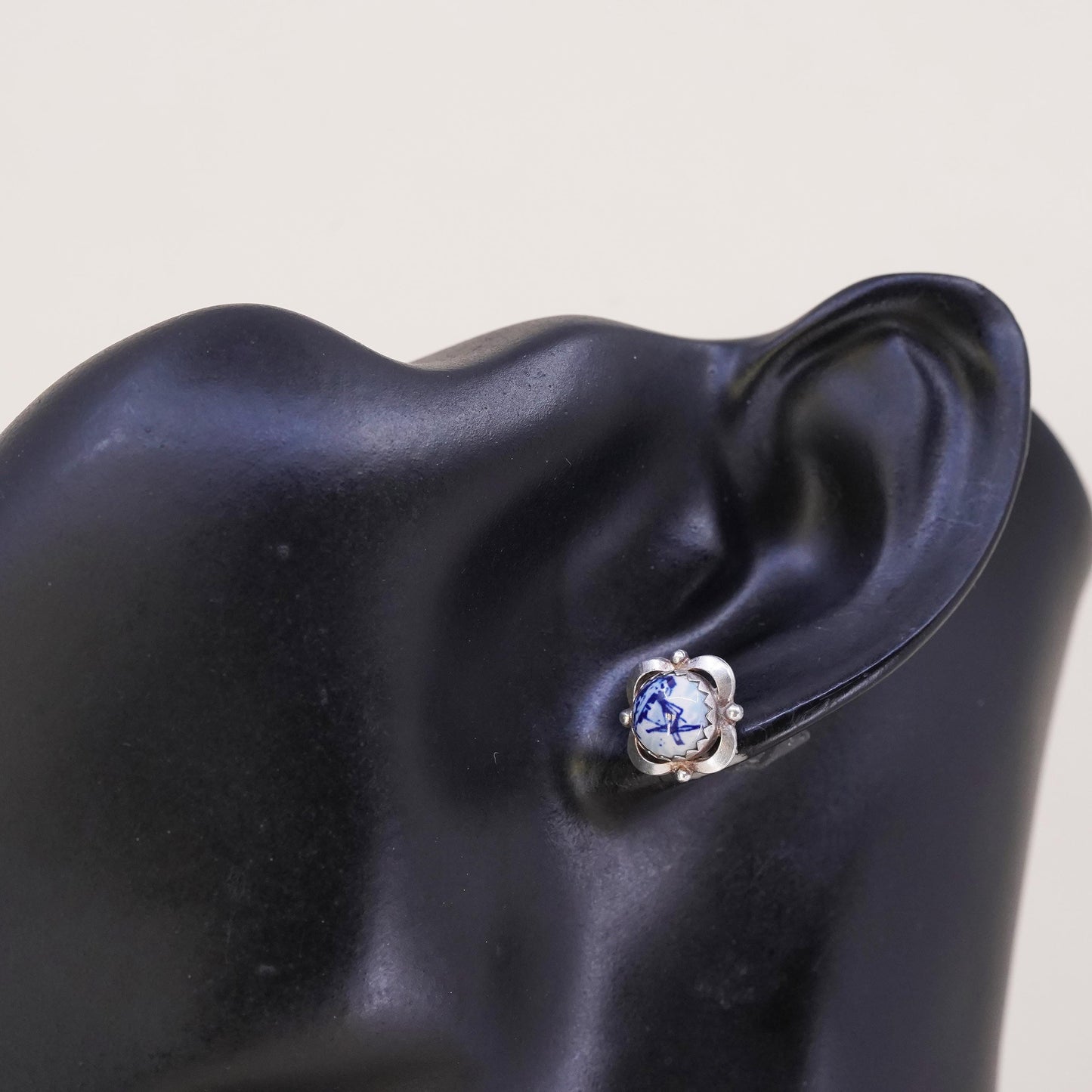 Vintage Holland DELFT Dutch Button Round Porcelain 835 Silver single earring