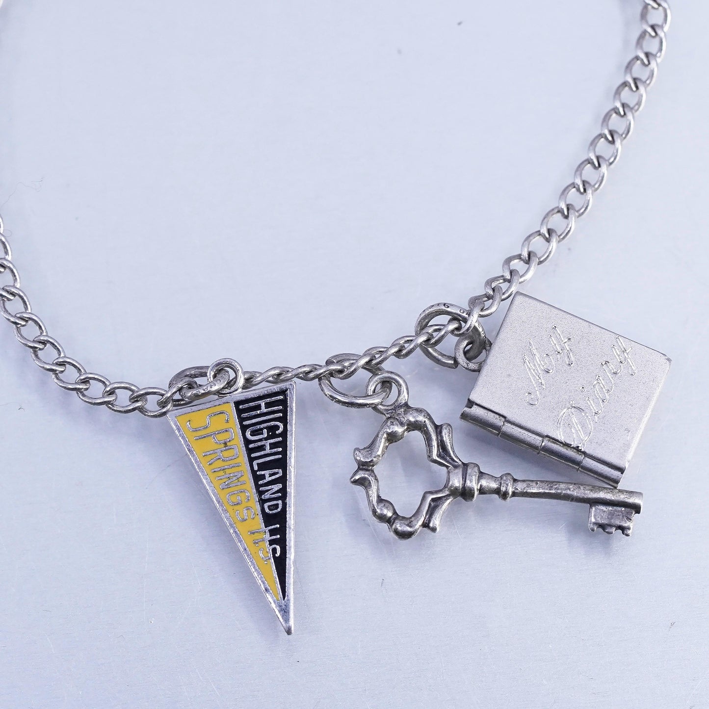 6.75" Sterling 925 silver curb bracelet photo locket, highland springs charms