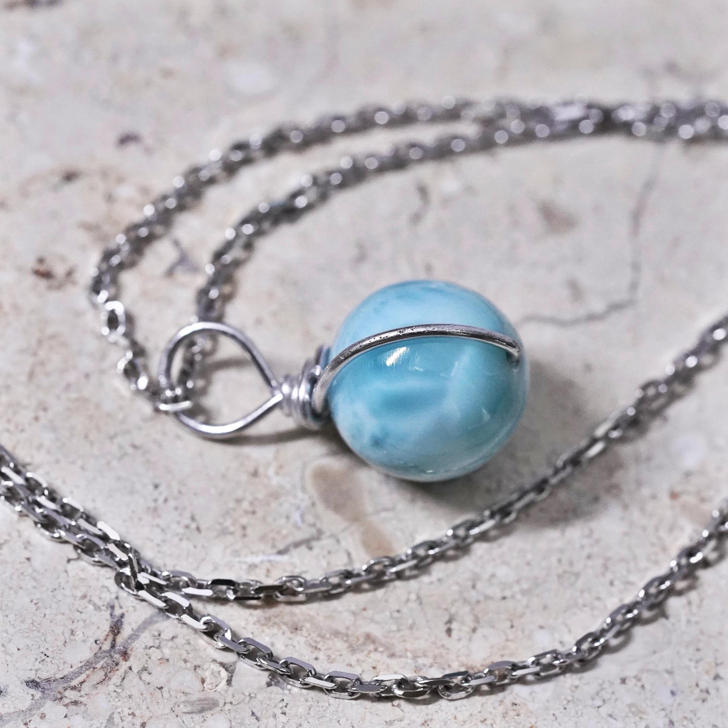 16", vintage Sterling silver necklace, 925 circle chain larimar bead pendant